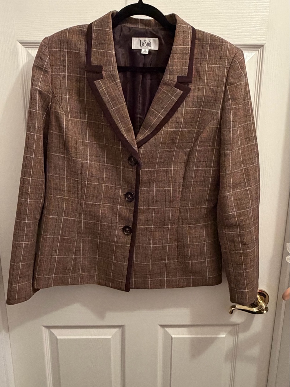 Le Suit Women's Brown Plaid Tailored 2-piece suit